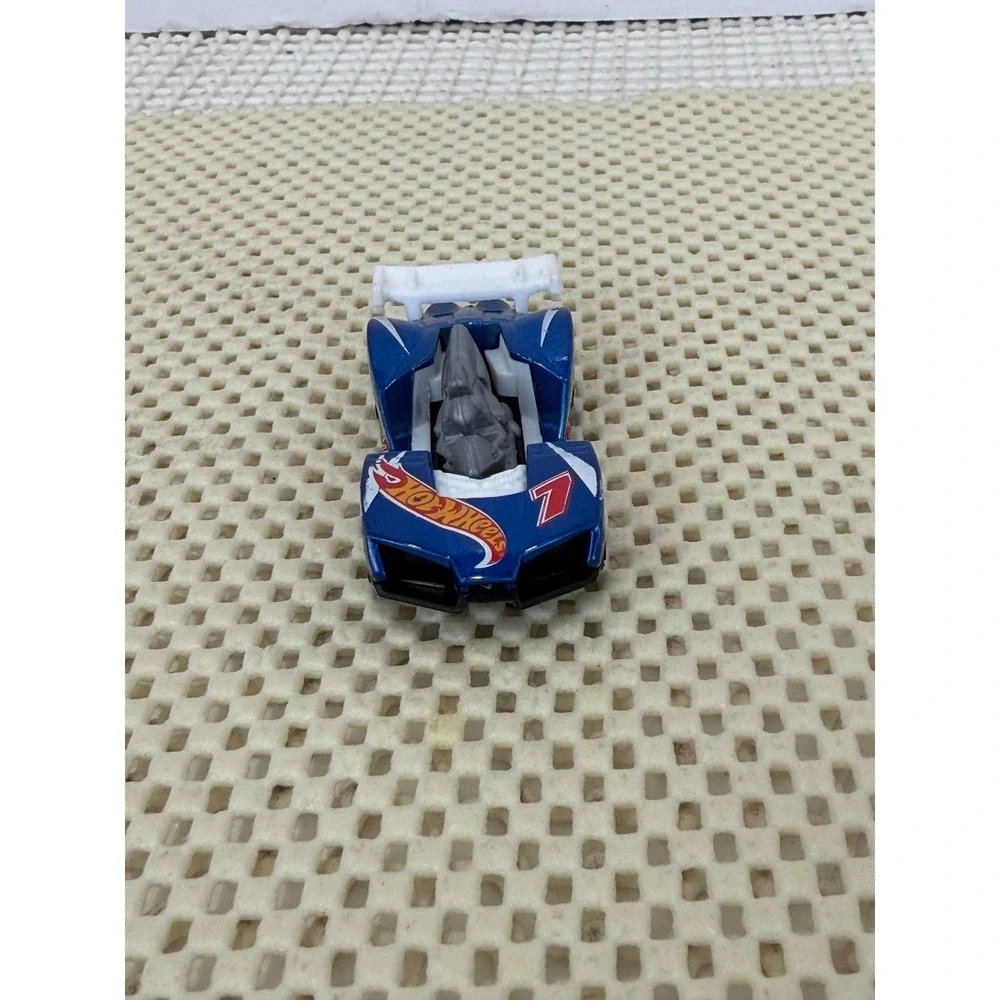 Hot Wheels Winning Formula Blue Race Car #7 Diecast 2011 Mattel Malaysia EUC